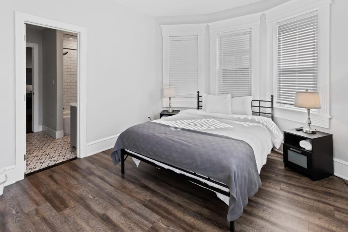 Modern 4Br 2Ba Apt Steps To The Beach Open Living Атлантик Сити Экстерьер фото
