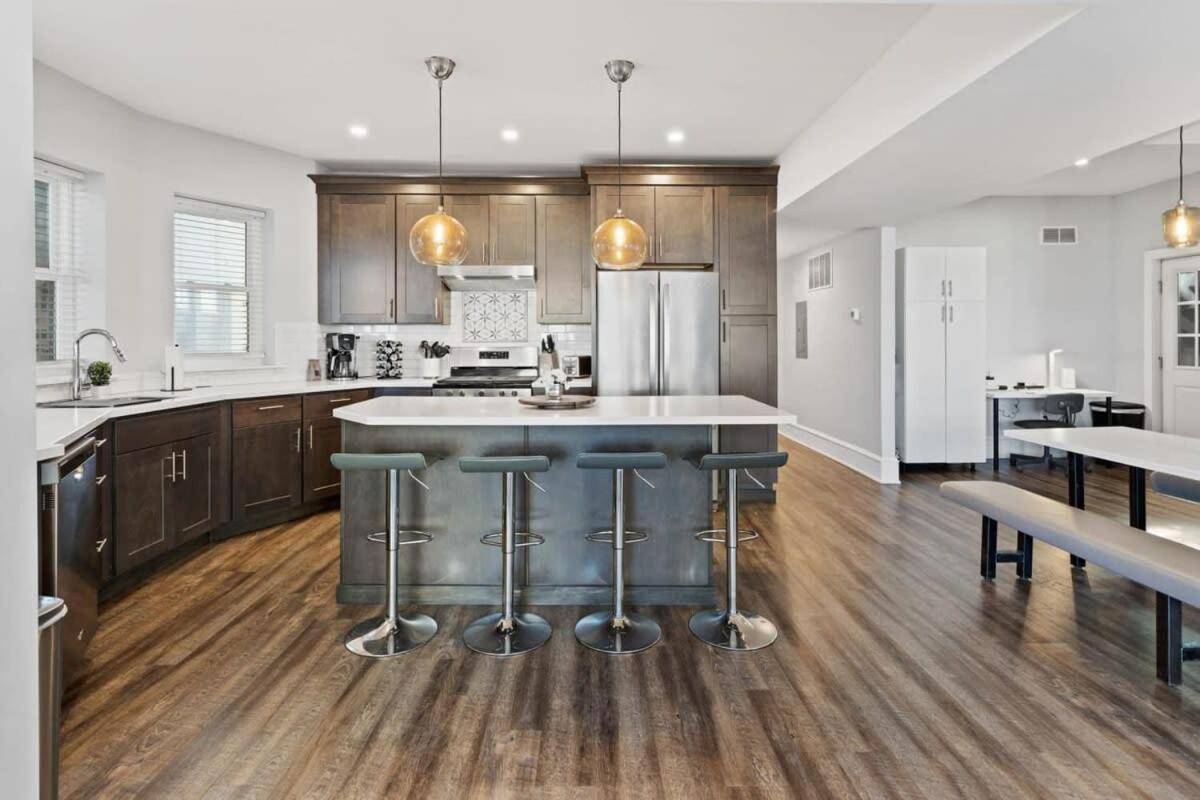 Modern 4Br 2Ba Apt Steps To The Beach Open Living Атлантик Сити Экстерьер фото