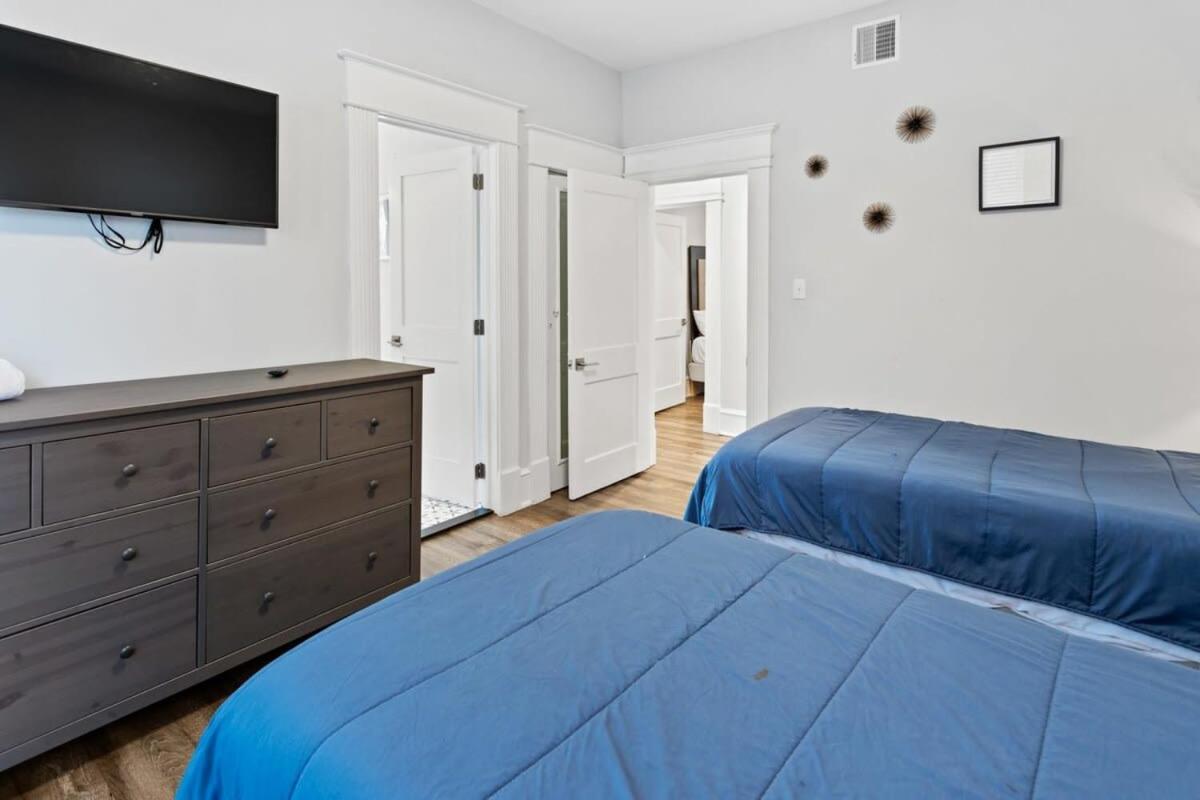 Modern 4Br 2Ba Apt Steps To The Beach Open Living Атлантик Сити Экстерьер фото